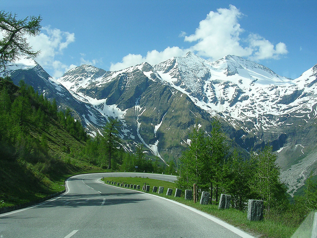 Grossglockner Hochalpenstrasse - Forrás: Wikipedia
